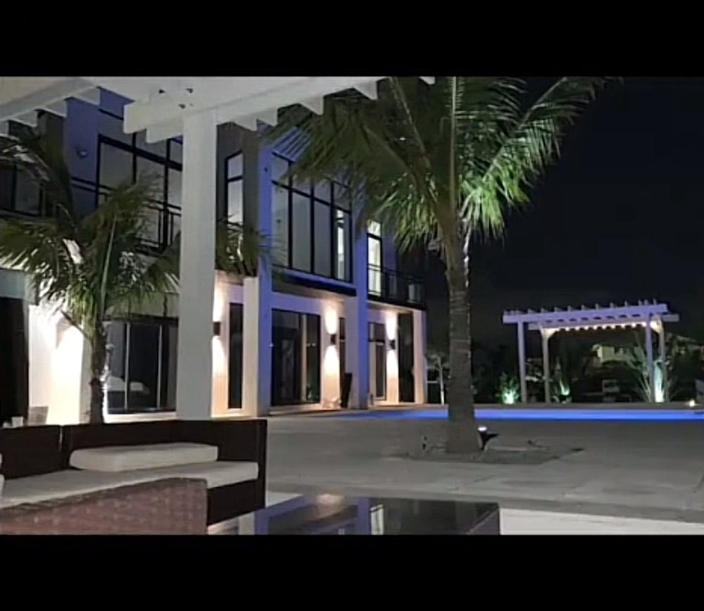 SeaClusive Villa